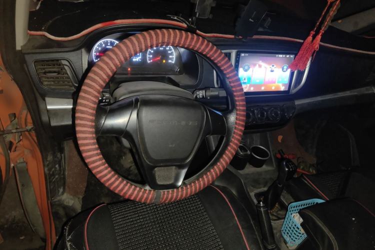 Used FORTHING Lingzhi 2022 V3 1.6L Base Model 2 Seats
