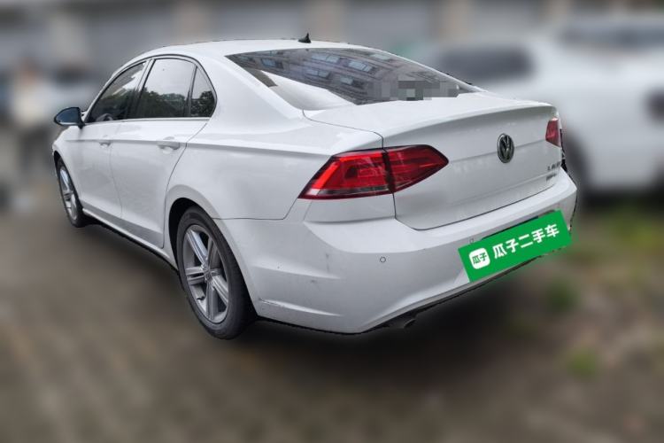 Used Volkswagen Lamando 2015 280TSI DSG Comfort Edition Rear Left 45 Deg