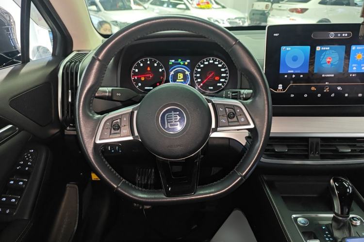 Used BYD Tang 2018 2.0T Automatic Smart Connect Prestige 7-Seater China V Standard