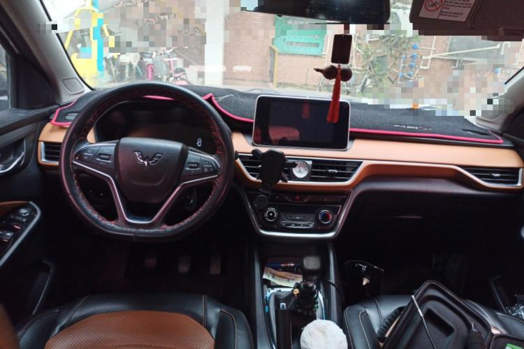 Used Wuling Hongguang S3 2018 1.5L Manual Luxury Model China V Standard