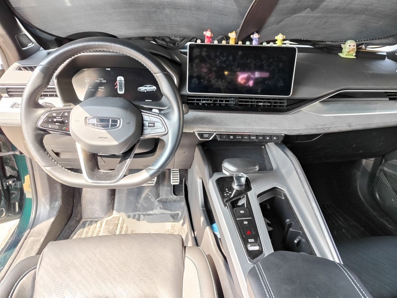 Geely Auto Preface 2023 2.0TD "Only This Verdant Green" Edition — снимка 9