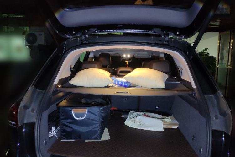 Used Mercedes-Benz GLE 2020 Facelifted GLE 450 4MATIC Stylish Edition Trunk