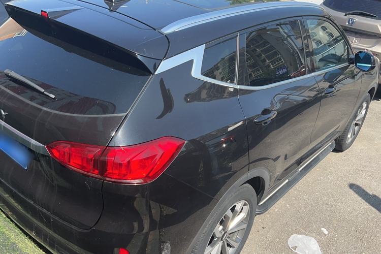 Used Wey VV6 2018 2.0T Two-Wheel-Drive Ultra-Luxury Version China V Standard