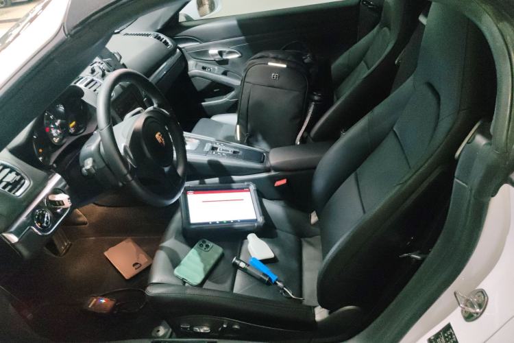 Used Porsche Boxster 2013 Boxster 2.7L Left Rear Seat