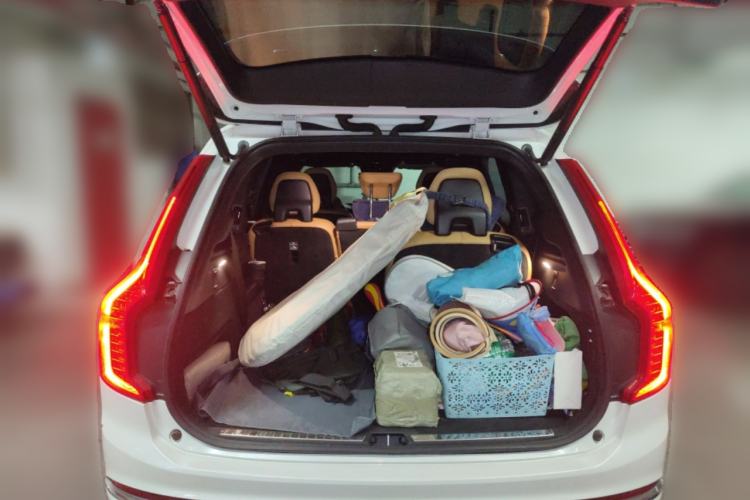 Used Volvo XC90 2015 T6 Prestige 7-Seater Trunk