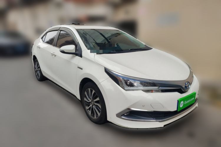 Used Toyota Corolla 2017 Revised Dual-Engine 1.8L E-CVT Leading Edition Front Right 45 Deg