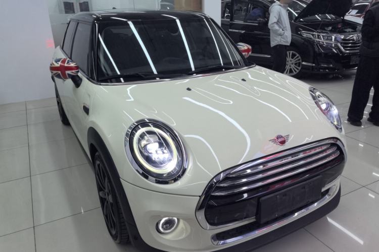 Used MINI MINI 2019 1.5T COOPER Artist Five-Door Edition