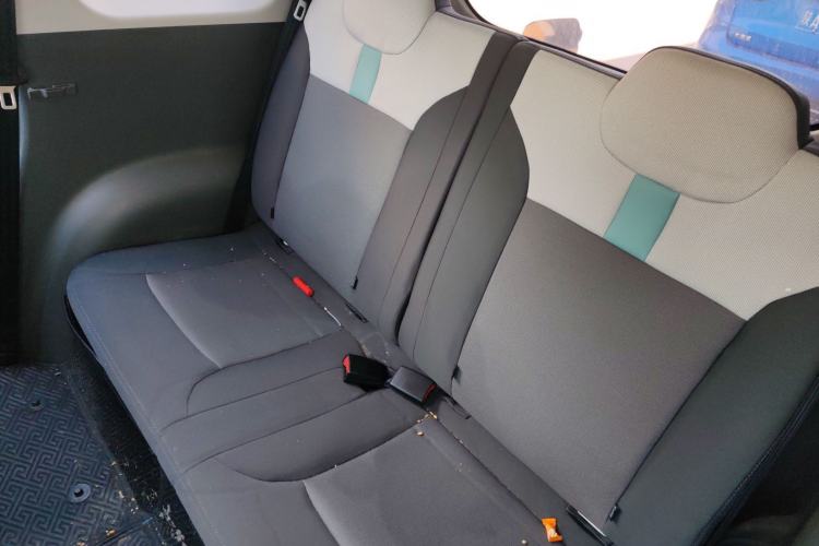 Used CHANGAN NEVO Lumin 2023 301km Honey Dew Edition
