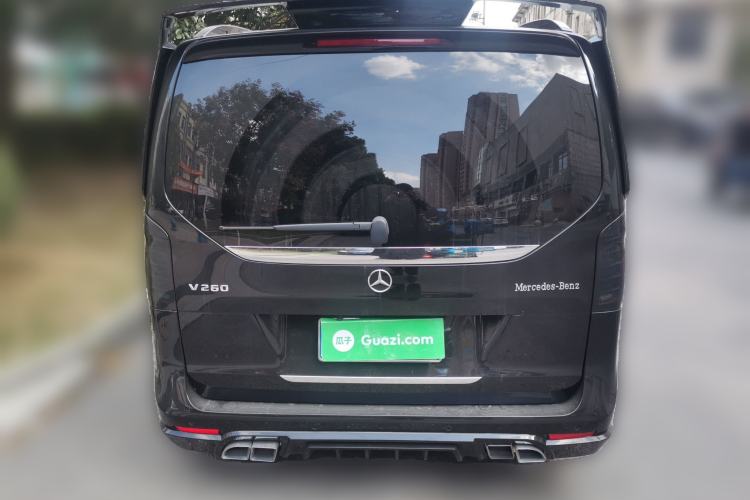 Used Mercedes-Benz V-Class 2022 V 260 Avantgarde Edition
