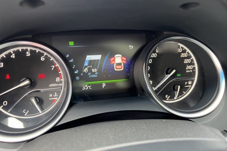 Used Toyota Camry 2019 2.5G Luxury Edition China VI Standard
