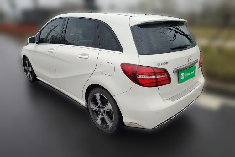 Used Mercedes-Benz B-Class 2015 B 200 Fashion Model