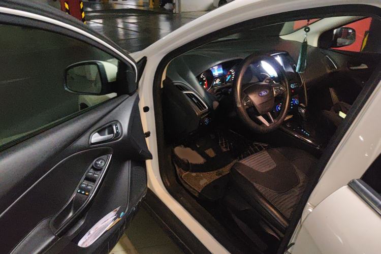 Used Ford Focus 2017 Sedan EcoBoost 180 Automatic Elite Model
