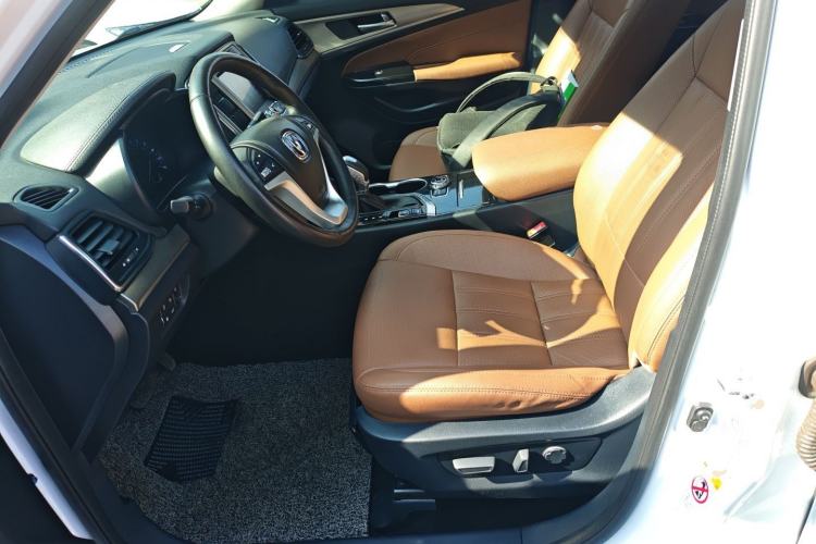 Used CHANGAN CS95 2017 2.0T Two-Wheel Drive Zhituo Edition