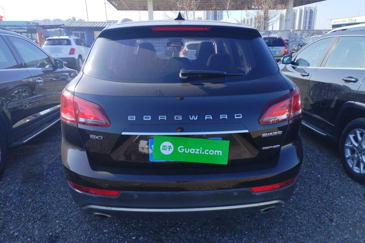 Used BORGWARD BX7 2016 28T Two-Wheel Drive Luxury Version 5 Seats
