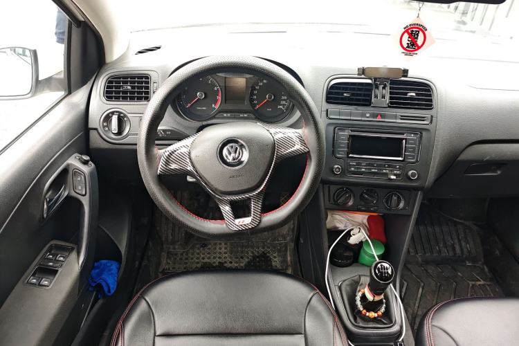 Used Volkswagen Polo 2014 1.4L Manual Fashion Edition