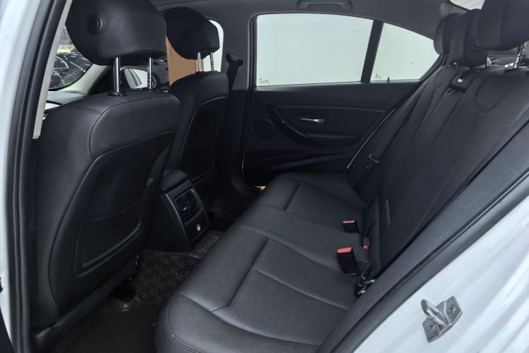 Used BMW 3 Series 2017 318i Fashion Model