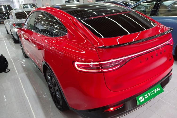 Used Hima Luxeed R7 2024 All-Electric 736 km Ultra Rear Left 45 Deg