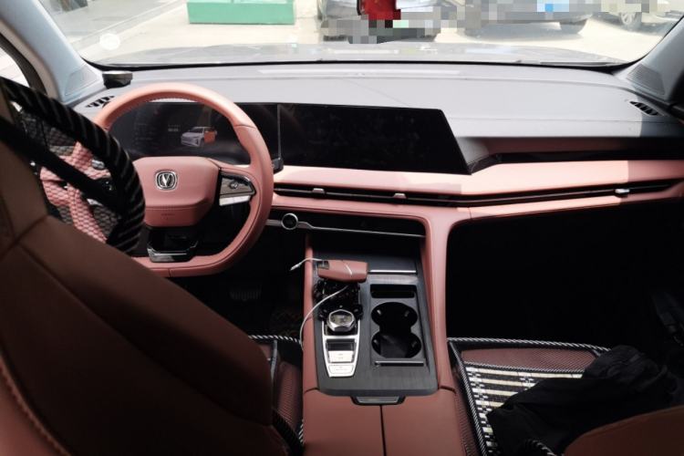 Used CHANGAN CS75 PLUS 2023 3rd Generation 1.5T Automatic Prestige Model
