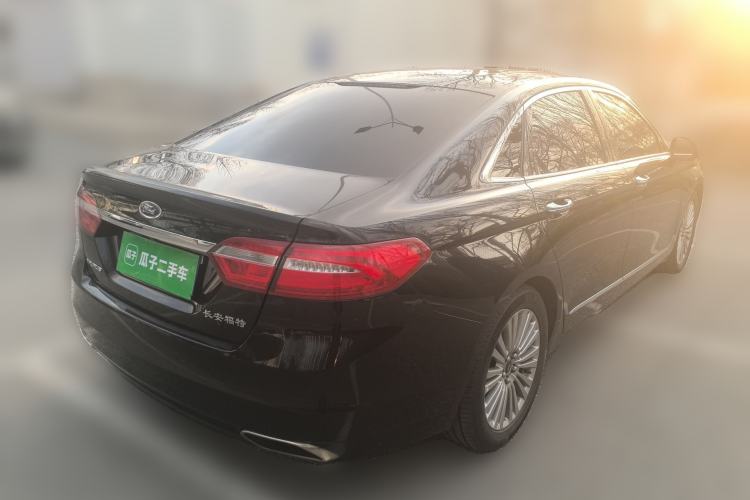 Used Ford Taurus 2015 EcoBoost 245 Luxury Model Rear Right 45 Deg