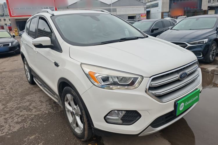 Used Ford Kuga 2017 EcoBoost 180 Two-Wheel-Drive Platinum Edition