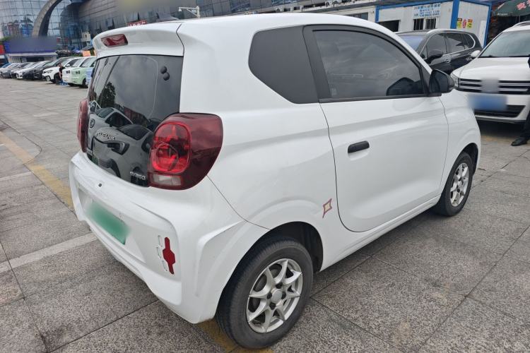 Used Roewe Clever 2022 311km QiQi BoBo Edition Rear Right 45 Deg