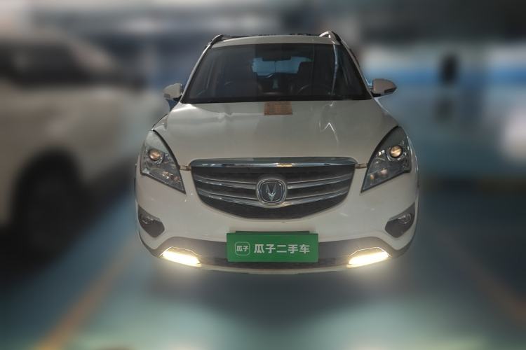 Used CHANGAN CS35 2016 1.6L Manual Luxury Model China IV Standard Front