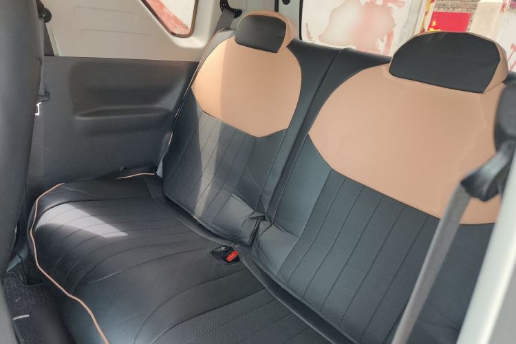 Used Livan Blue Balloon 2025 Model Dynamic Version Left Rear Seat