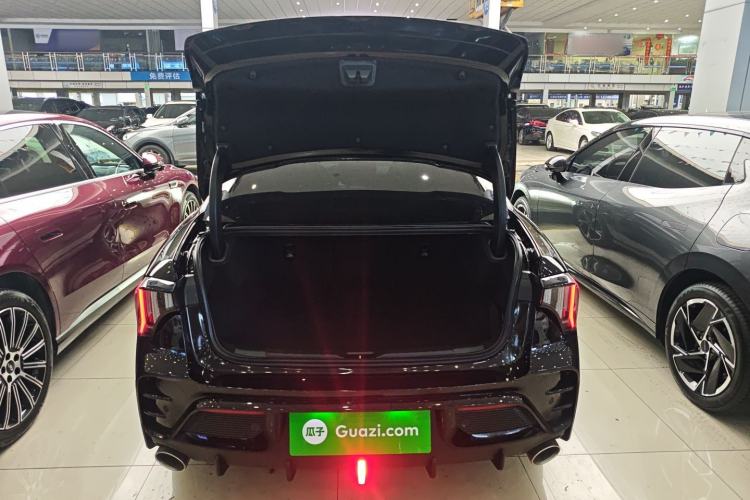 Used Lynk & Co 03 2023 1.5TD DCT JingPro Trunk