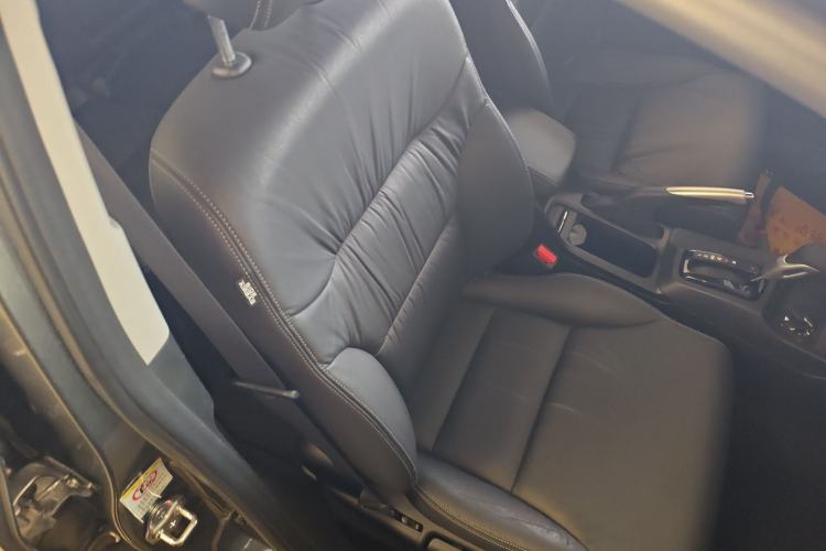 Used Honda Civic 2014 1.8L automatic luxury edition