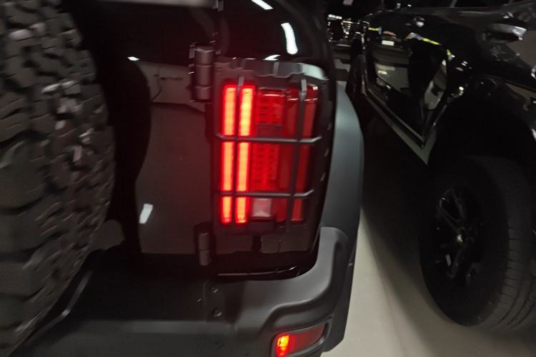 Used Tank 300 2023 2.0T Iron Rider 02