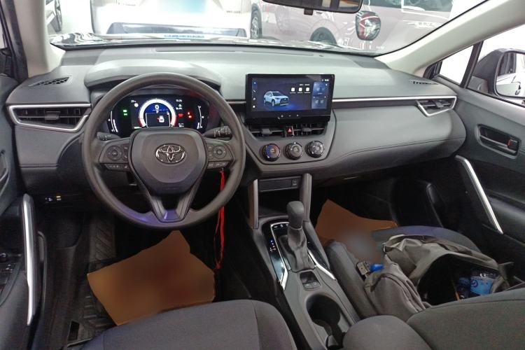 Used Toyota Corolla Cross 2024 2.0L Pioneer Edition Center Console