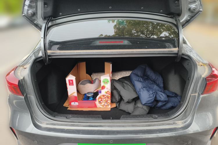 Used CHANGAN Eado 2023 Changan Edition PLUS Blue Whale NE 1.4T GDI DCT Prestige Version Trunk