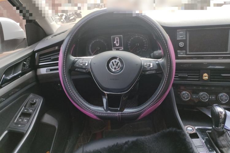 Used Volkswagen Bora 2019 Revised Version 1.5L Automatic Elite Edition China V Standard Steering Wheel