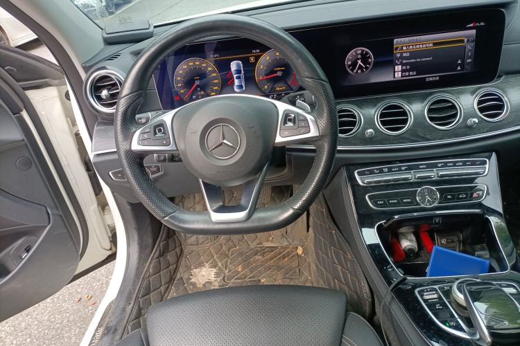 Used Mercedes-Benz E-Class 2016 E 200 L Sport Edition Steering Wheel