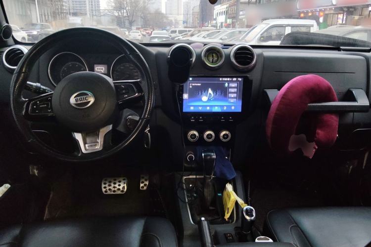 Used BAIC Off-Road BJ40 2016 40L 2.3T Automatic All-Wheel Drive Premium Edition
