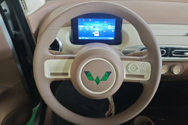 Used Wuling Hongguang MINIEV 2025 Four-Door Version Advanced Edition
