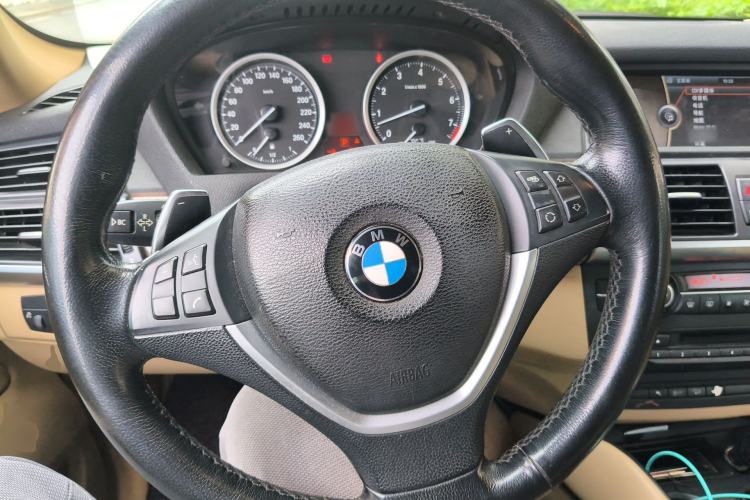 Used BMW X6 2011 xDrive35i U.S. specification
