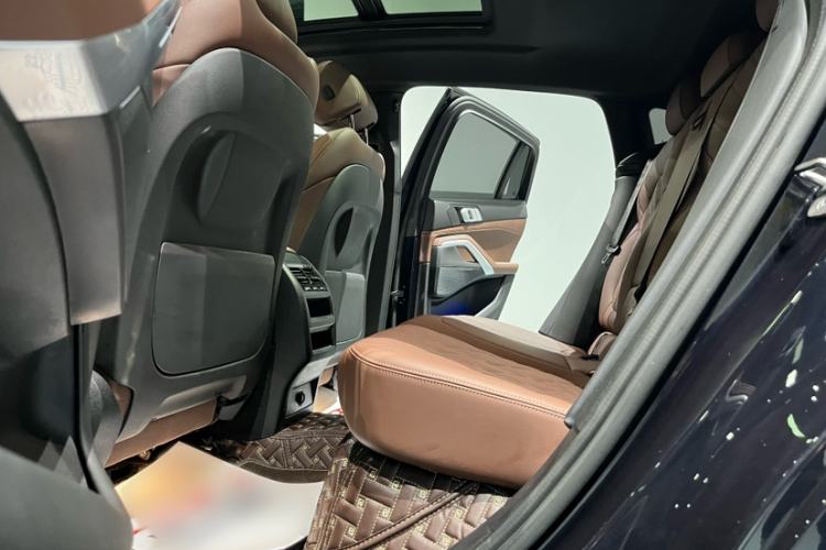 Used BMW X6 2022 Restyled xDrive30i M Sport Package Interior 9