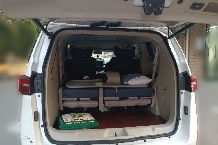 Used Buick GL8 2021 Land Cruiser Executive Class 652T Comfort Model Trunk