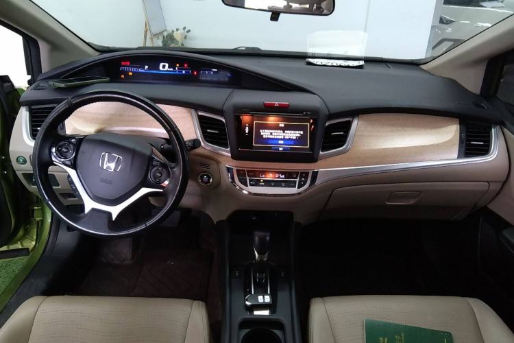 Used Honda Jade 2013 1.8L CVT Luxury Edition 5 seats