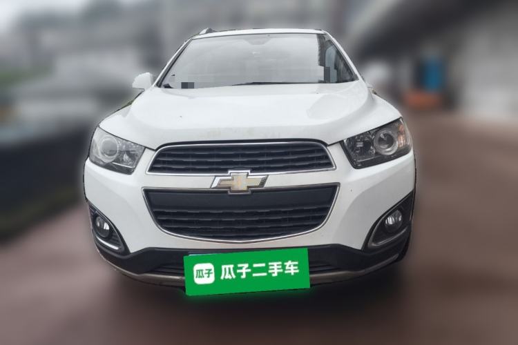 Used Chevrolet Captiva 2015 2.4L 4x4 Flagship Edition 7-Seater