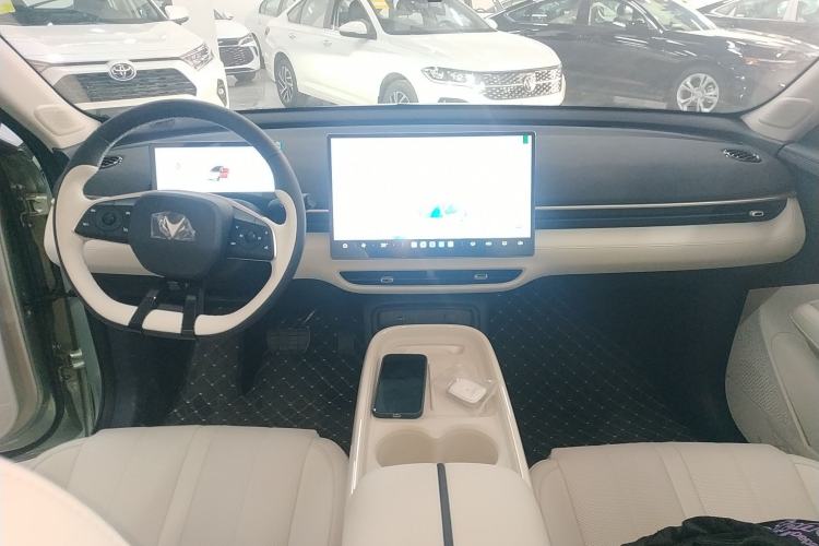 Used ARCFOX T1 2025 Model 425 PRO
