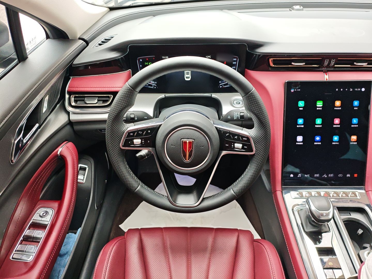Hongqi H5 2024 1.5T DCT Smart Connect Flagship Edition - Chinese Trim Yun — снимка 13