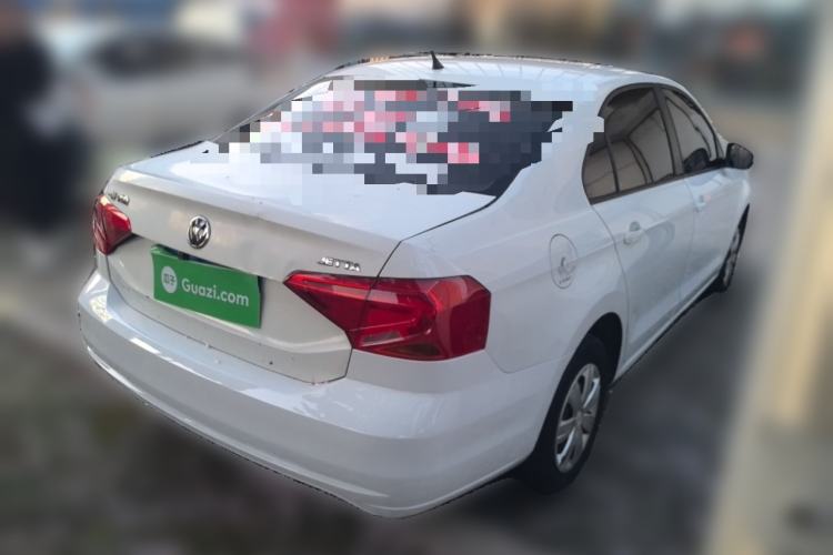 Used Volkswagen Jetta 2017 1.4L Manual Fashion Edition
