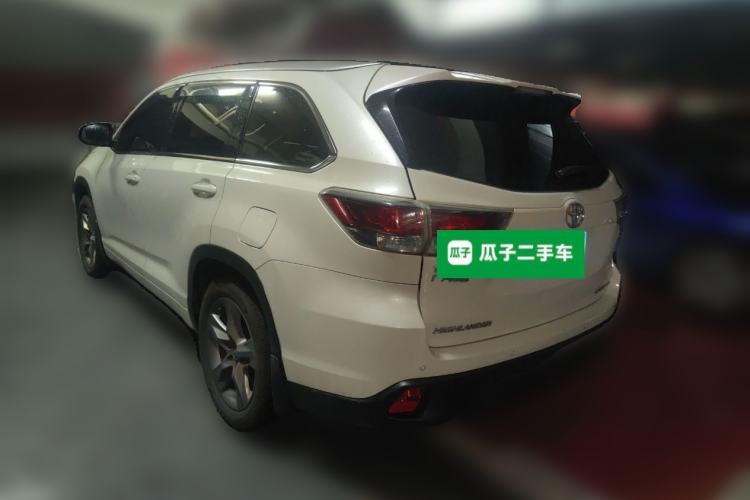 Used Toyota Highlander 2015 2.0T Four-Wheel Drive Luxury Edition 7-Seater Rear Left 45 Deg