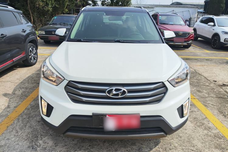 Used Hyundai ix25 2015 1.6L Automatic Two-Wheel Drive Smart GLS Trim Front