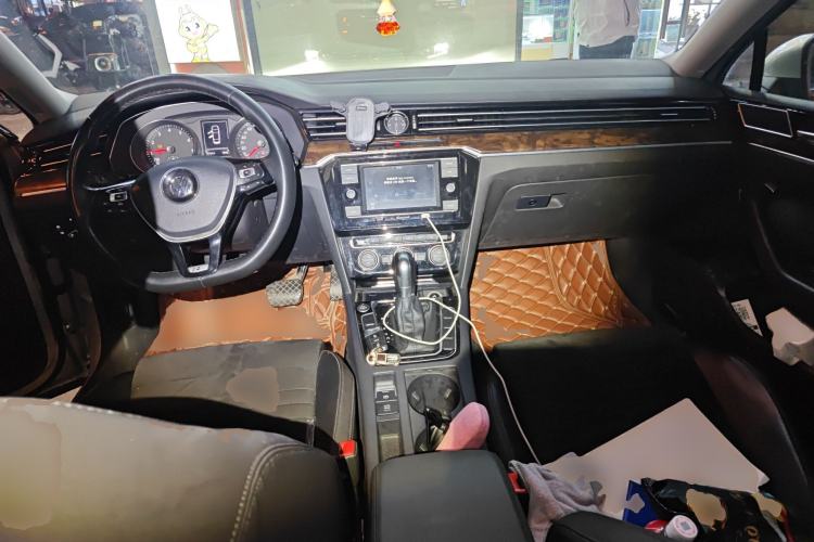 Used Volkswagen Magotan 2017 330TSI DSG Luxury Model