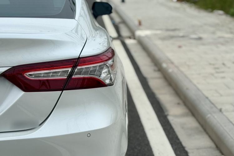 Used Toyota Camry 2023 2.0G Luxury Edition Exterior 2