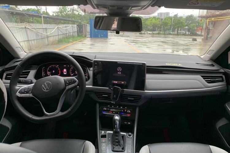 Used Volkswagen Bora 2023 300TSI DSG Prestige Edition