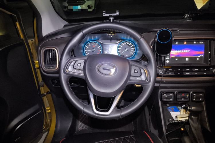 Used GAC Trumpchi GS3 2019 235T Automatic Elite Edition Steering Wheel